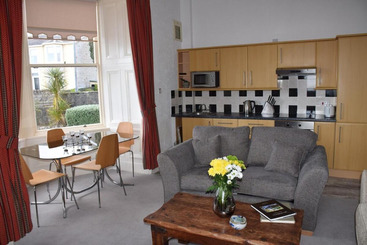One Marine Place Apartamento