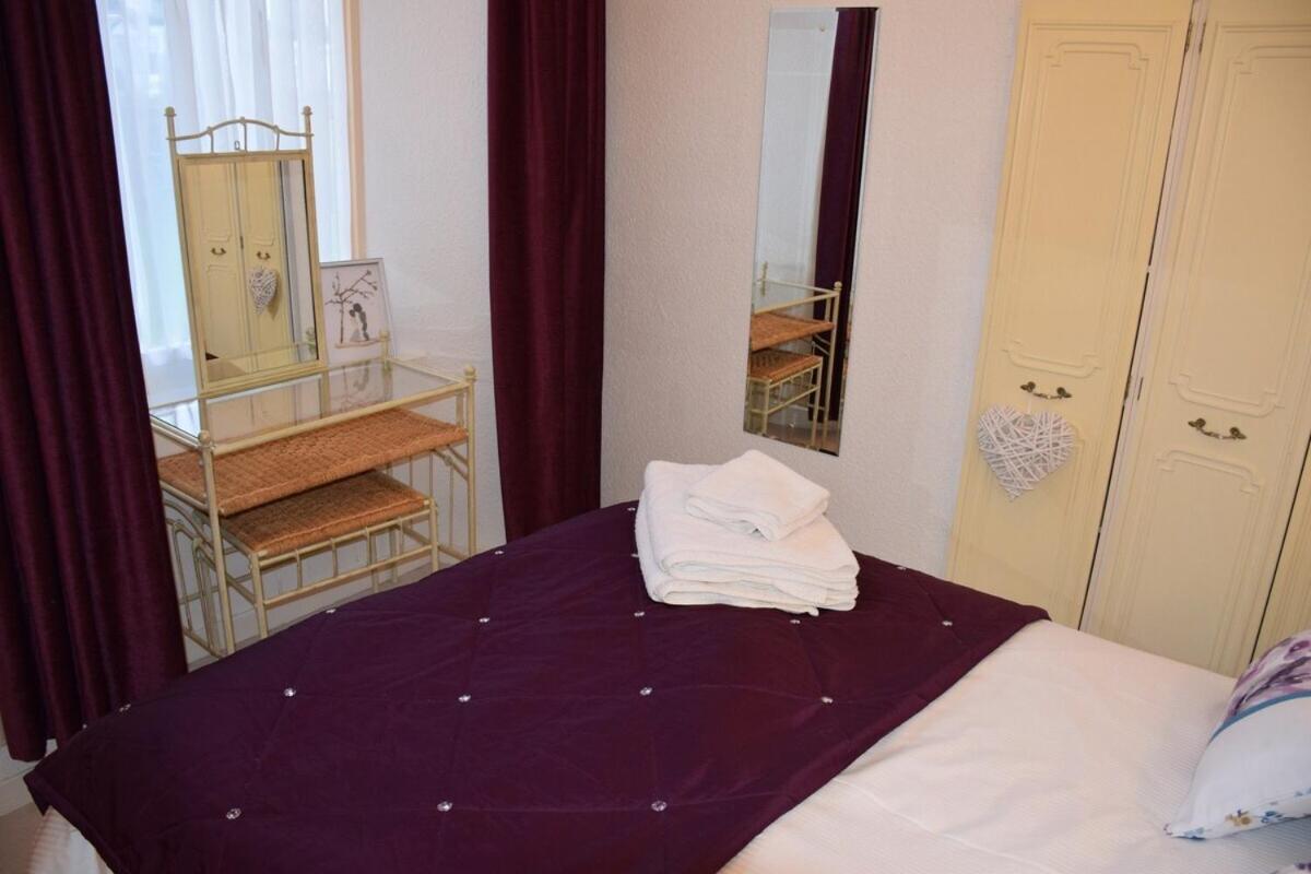 One Marine Place Port Bannatyne